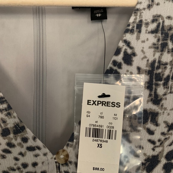 Express dress, maxi hi/low - Picture 3 of 4